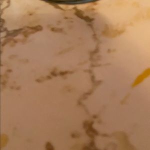 Meet your Posher, Priscilla